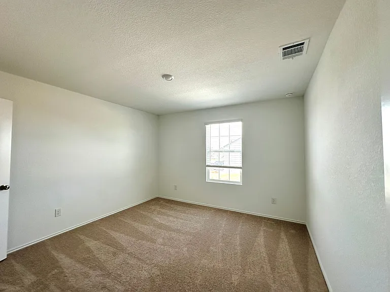 876 Rancho Del Cielo Loop — Photo 17