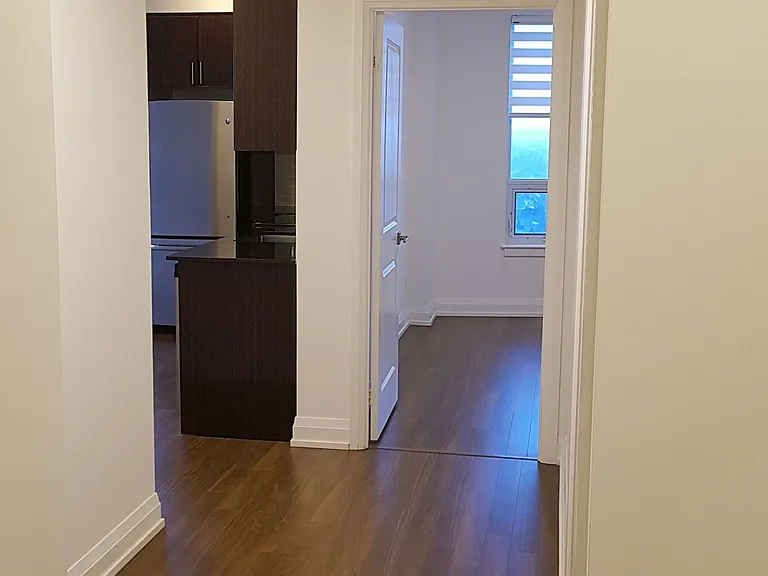 7171 Yonge St #1508 — Photo 23