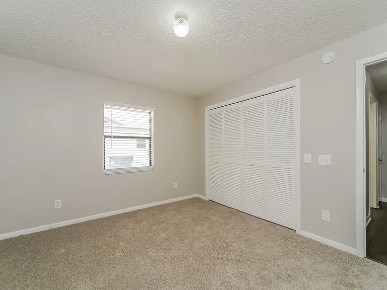 104 Daisy Dr SE — Photo 14