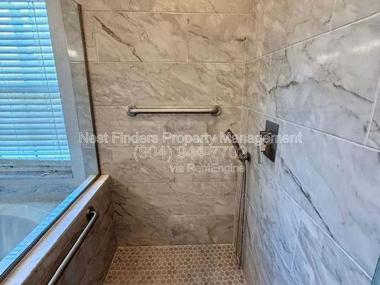 3139 Mountain Ash Rd — Photo 21