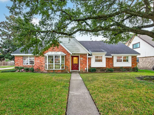 8411 Carvel Ln, Houston, TX 77036