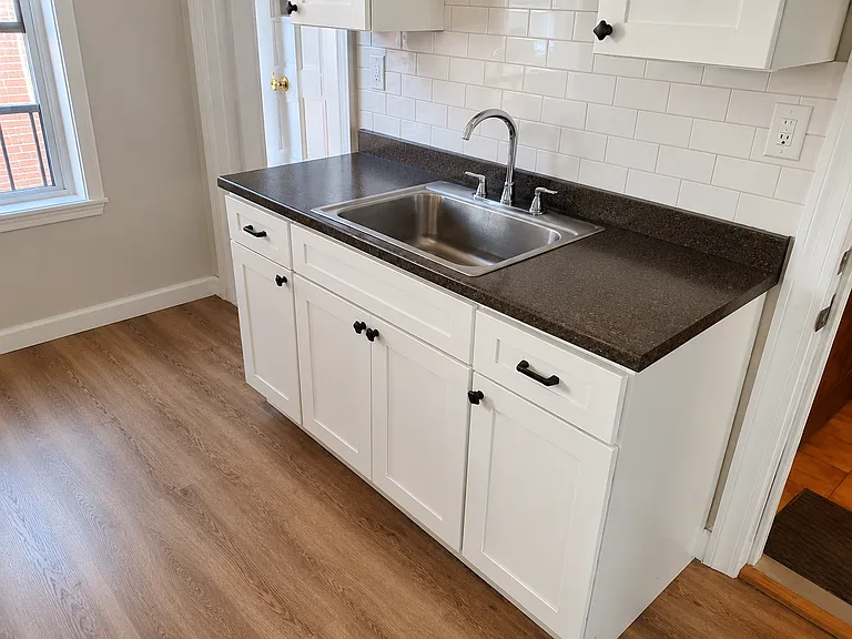 99-101 Salem St #4 — Photo 4