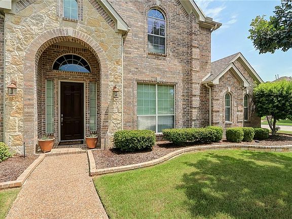 3rd image of 3598 Arrowwood Dr