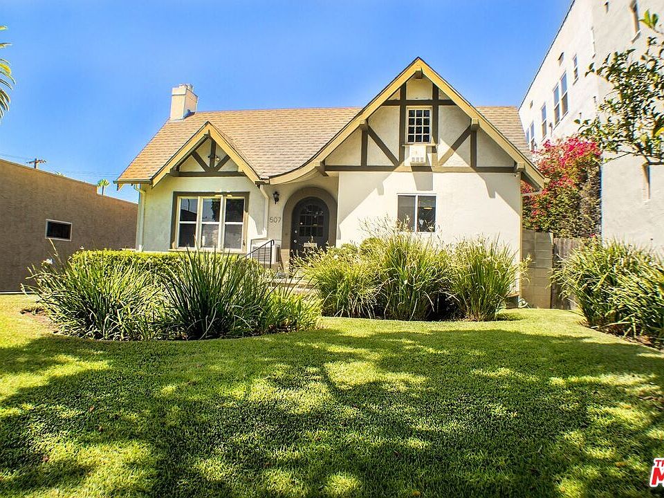 1st image of 507 N Larchmont Blvd