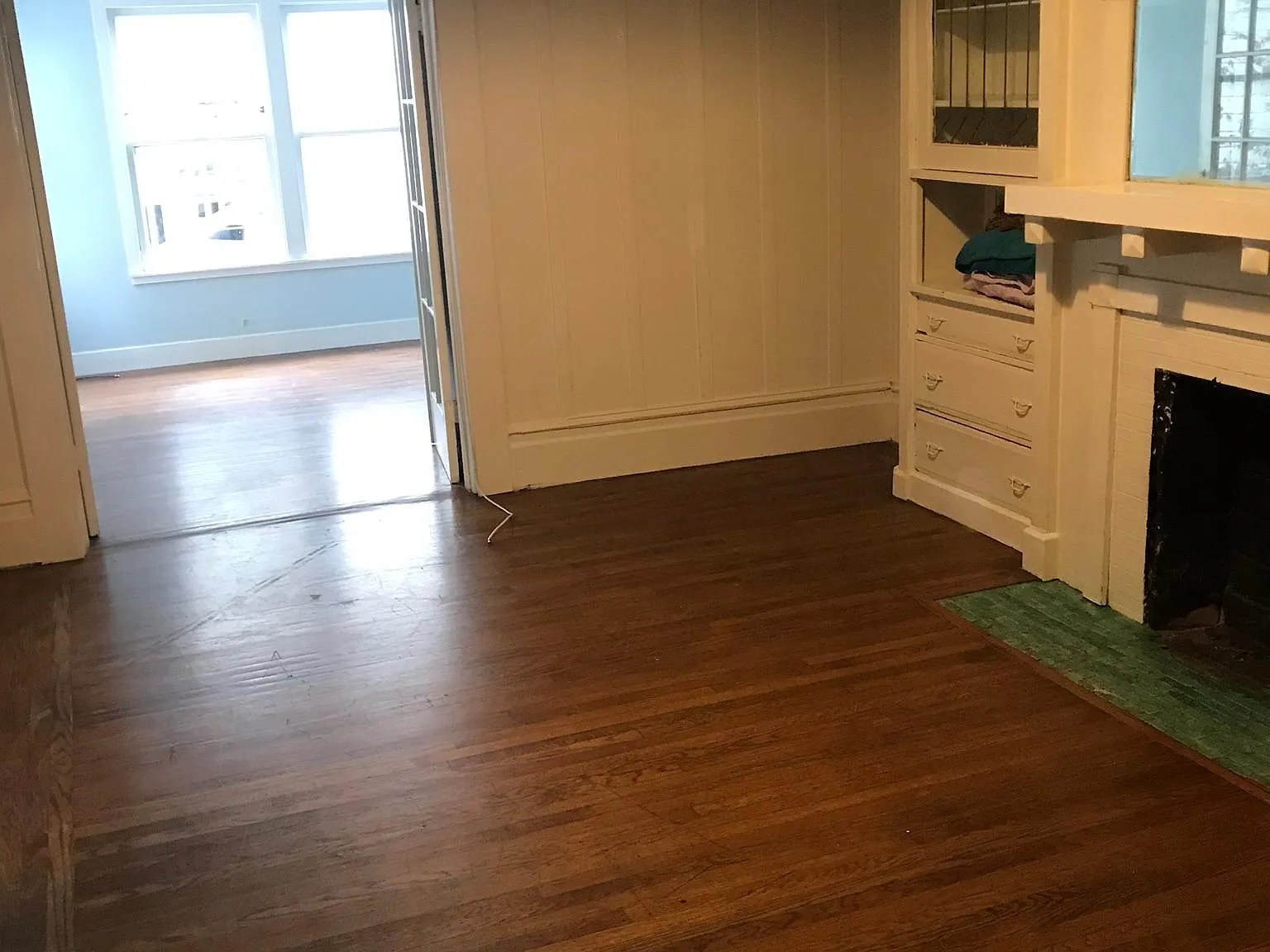 4 bed, 1.5 bath, 1500 sqft, $8,500 — Photo 4