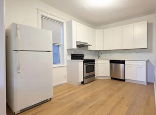 3143 S Lowe Ave APT 1, Chicago, IL 60616