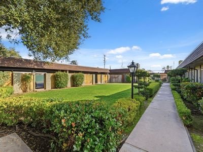 3679 N Fruit Ave APT B, Fresno, CA, 93705