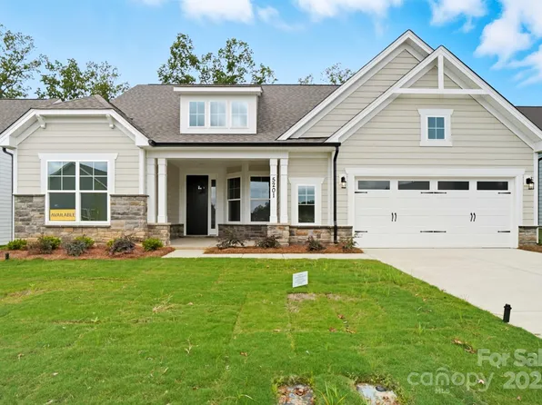 5201 Raging Creek Dr, Indian Trail, NC 28079