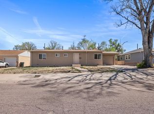 1618 Alexander Cir, Pueblo, CO 81001