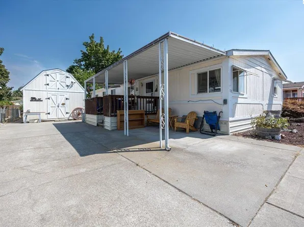 32 Apollo Blvd #32, Richland, WA 99354