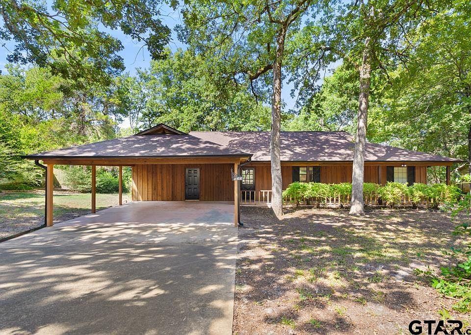 1st image of 522 Woodside Dr
