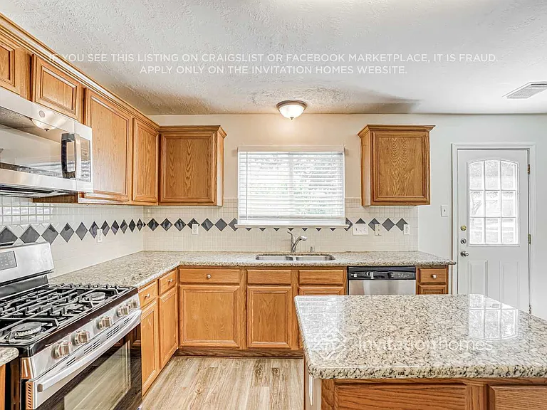 6935 Moss Boulder Dr — Photo 7
