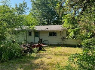 409 Old Hopewell Rd, Wappingers Falls, NY 12590