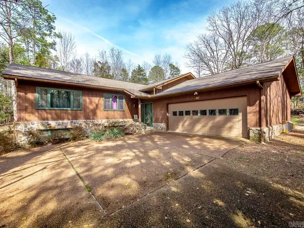 217 Mountain Ranch Dr, Fairfield Bay, AR 72088