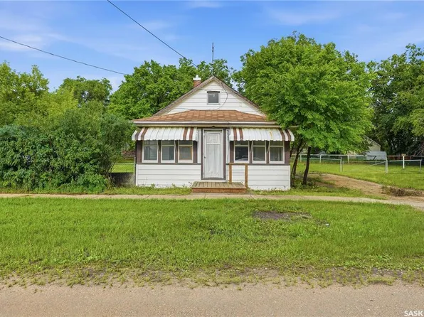 311 3rd STREET, Chaplin, SK S0H 0V0