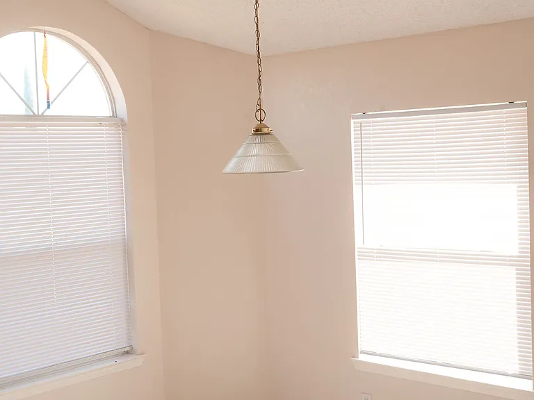 5760 W Valley Cir — Photo 8