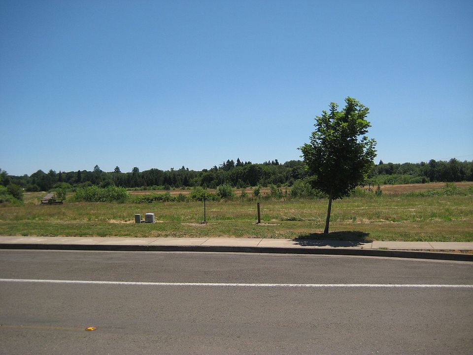 1st image of 2609 SW Brooklane Dr