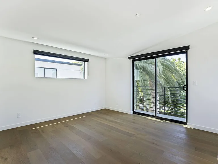 538 Vernon Ave — Photo 25