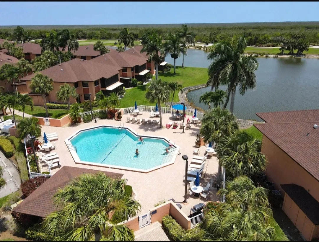 2 bed, 966 sqft, $1,800 — Photo 4