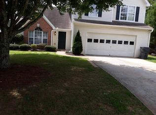 2258 Oakland Walk Dr, Lawrenceville, GA 30044