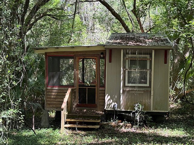 1st image of 408 SE 138th Ave