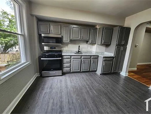 2730 Kinsey Ave — Photo 5