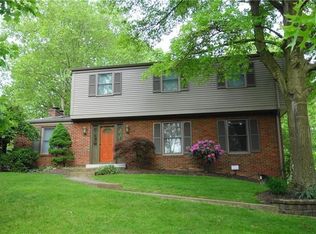 102 Cheshire Ln, Mcmurray, PA