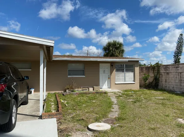 3037 Market St, Fort Myers, FL 33916
