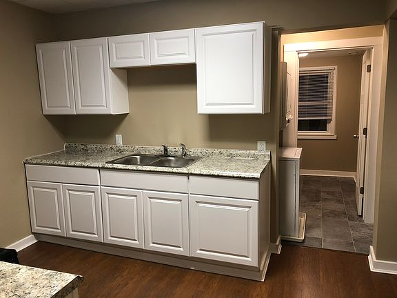 2nd image of 308 James Ave APT 2