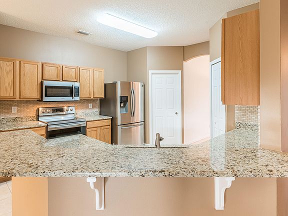 4th image of 210 Mardi Gras Ave NW