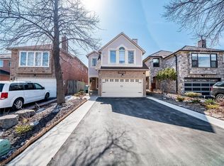 6 Niles Ct, Brampton, ON L6S5T6