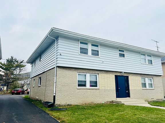 2nd image of 4716 36th Ave #4716-36-03