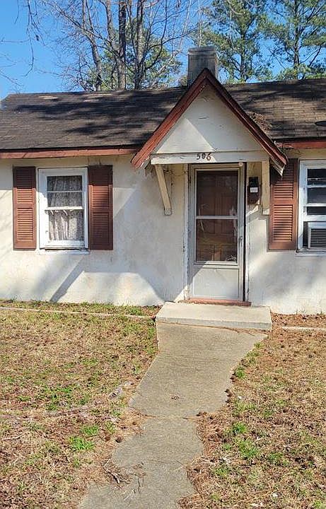 1st image of 506 Hinson St