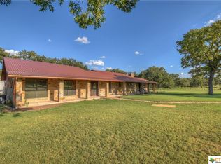 131 Creek Ln, Marble Falls, TX 78654