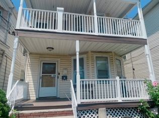 18 Burgess Pl, Passaic, NJ 07055