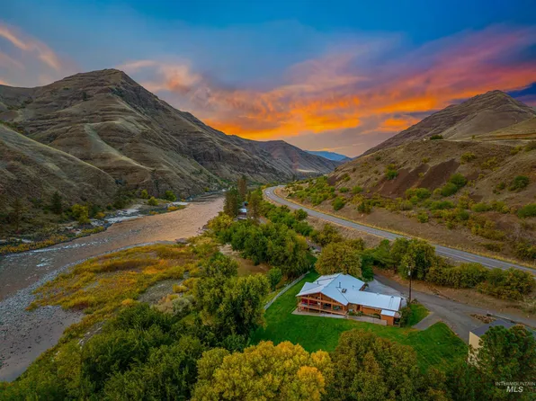 13706 Highway 95 S, White Bird, ID 83554
