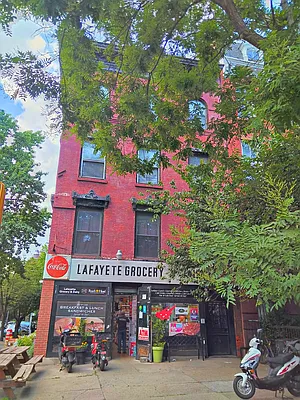 Rented by Nest Seekers International | media 9