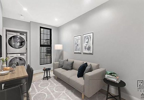 2nd image of 1656 De Kalb Ave #1R