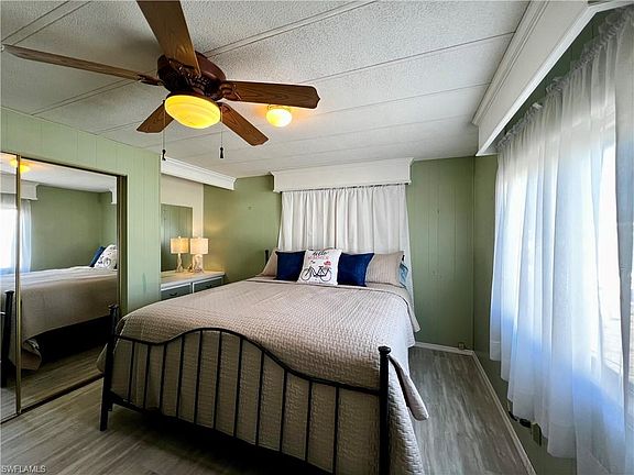 4th image of 27560 Macke DR