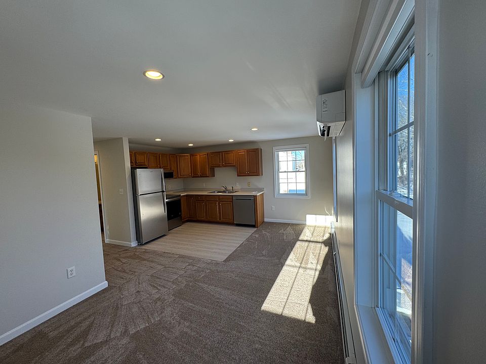 Open living room/kitchen