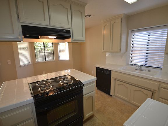 2nd image of 4302 San Juan Ave