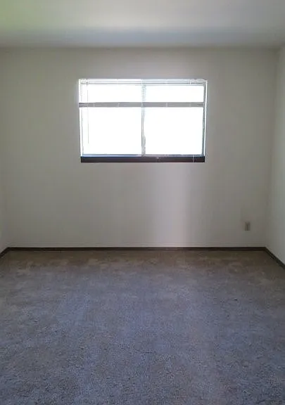 2911-2913 Patty Ln #2913 — Photo 7