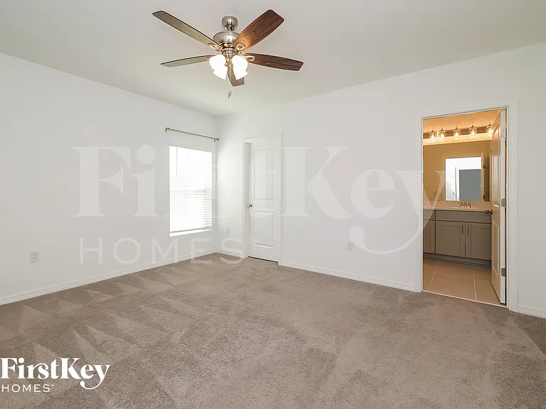 5007 Vellacito Way — Photo 7