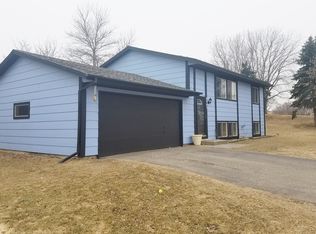 8985 Vinewood Ln N, Maple Grove, MN 55369