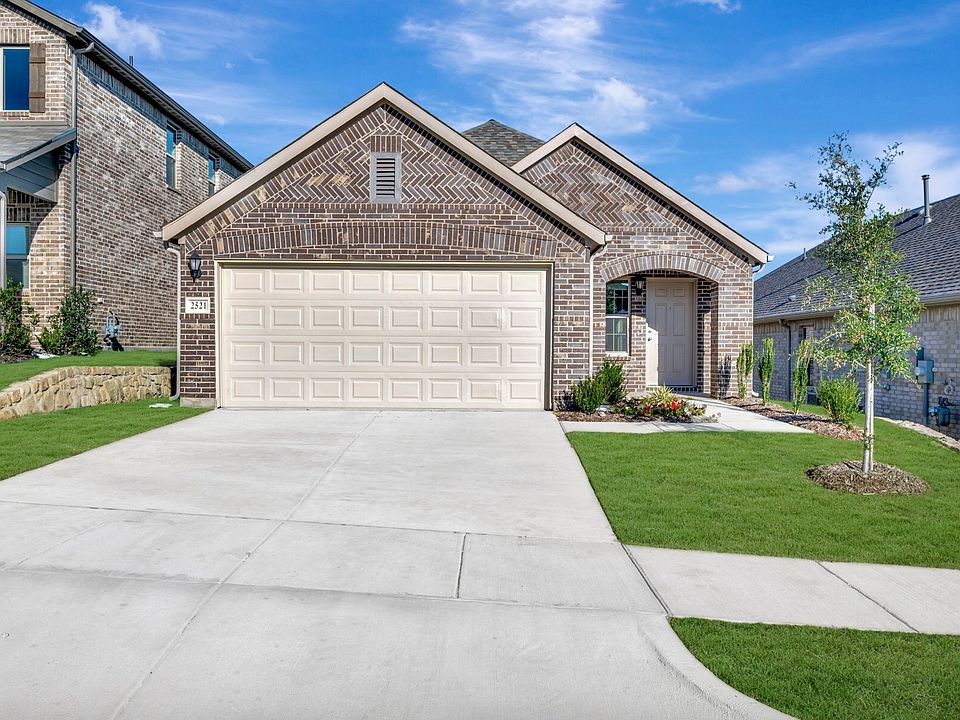 1st image of 2521 Breakaway Dr