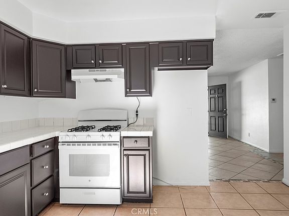 4th image of 73134 Guadalupe Ave