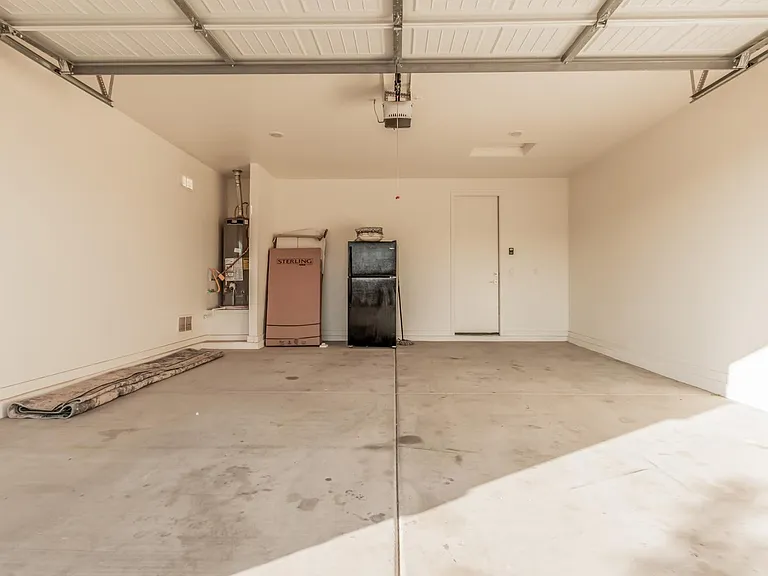11022 W Levi Dr — Photo 27
