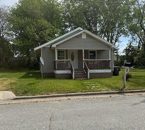 2nd image of 3110 Henry St