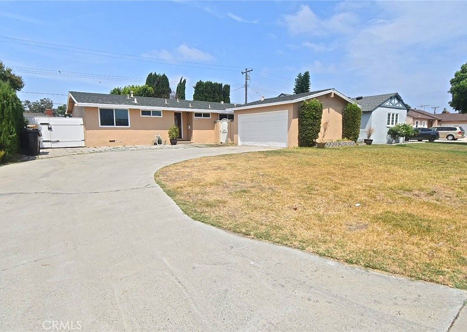1st image of 12111 Norma Ln