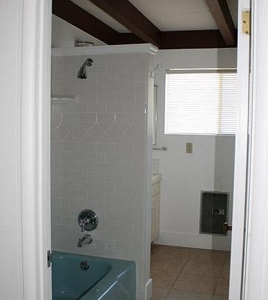 5th image of 440 Esplanade St